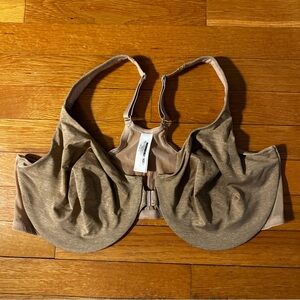 Women's Tan T Shirt Bra